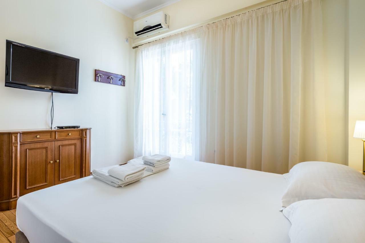 Chic Flat In Kolonaki Next To American Embassy Athens Exterior photo