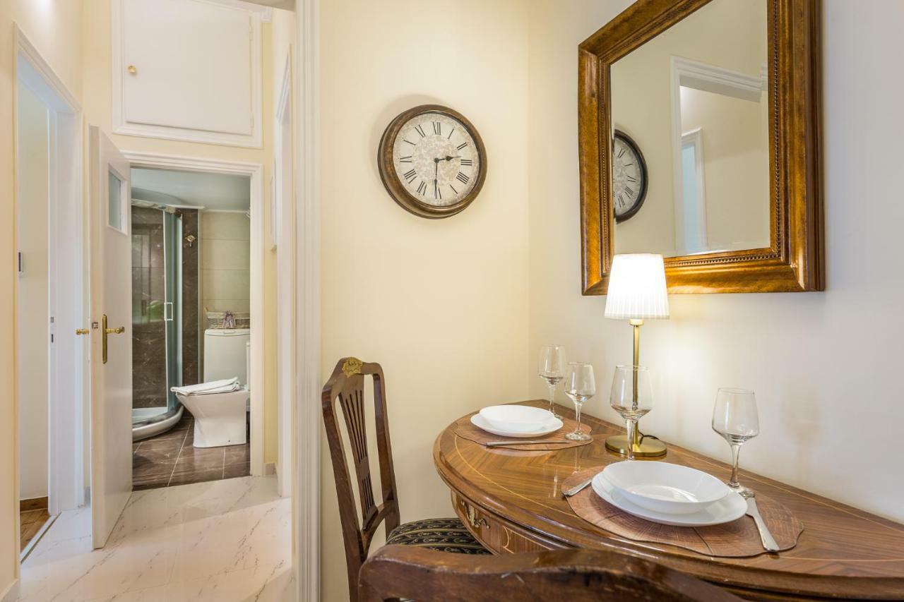 Chic Flat In Kolonaki Next To American Embassy Athens Exterior photo