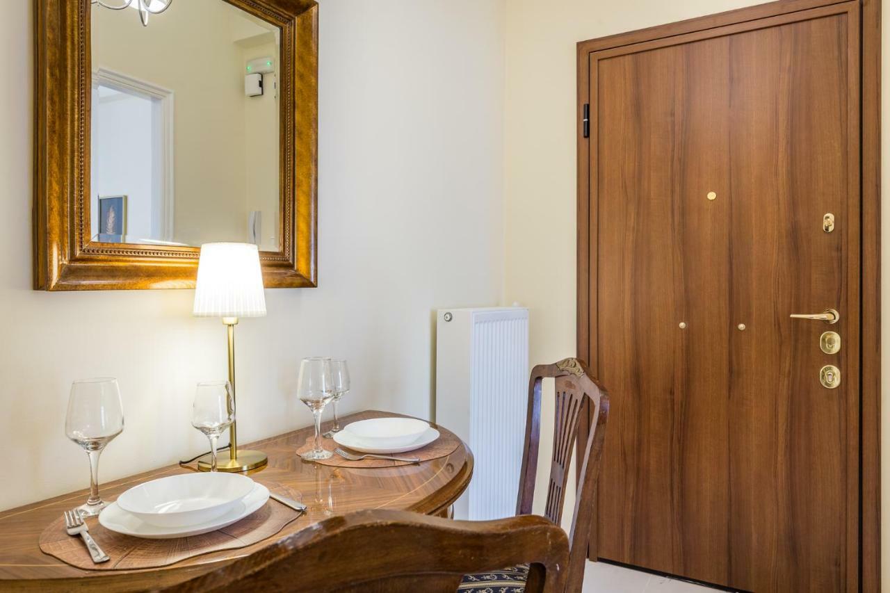 Chic Flat In Kolonaki Next To American Embassy Athens Exterior photo